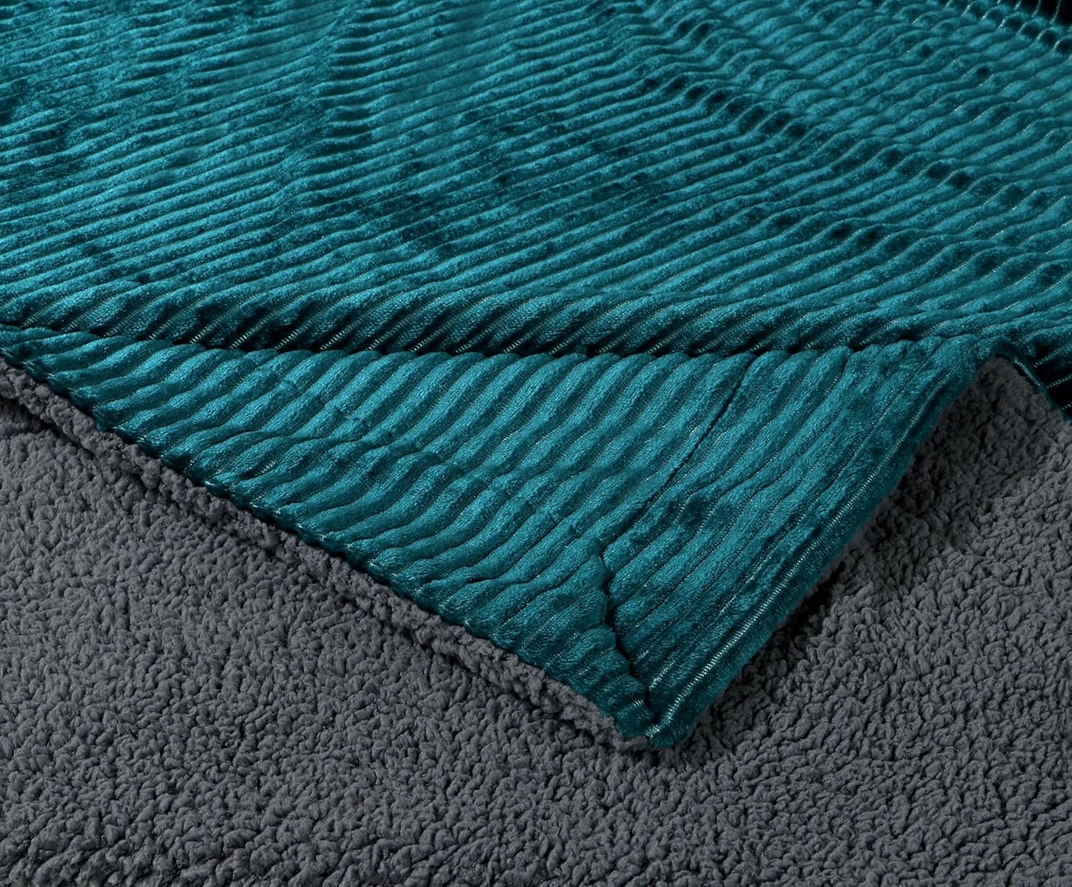 RD TREND Premium Blanket Double Bed/Mild Winter Sherpa Blanket Super Soft Stripe Flannel for Bed, Sofa, Couch, Camping and Travel (Green)